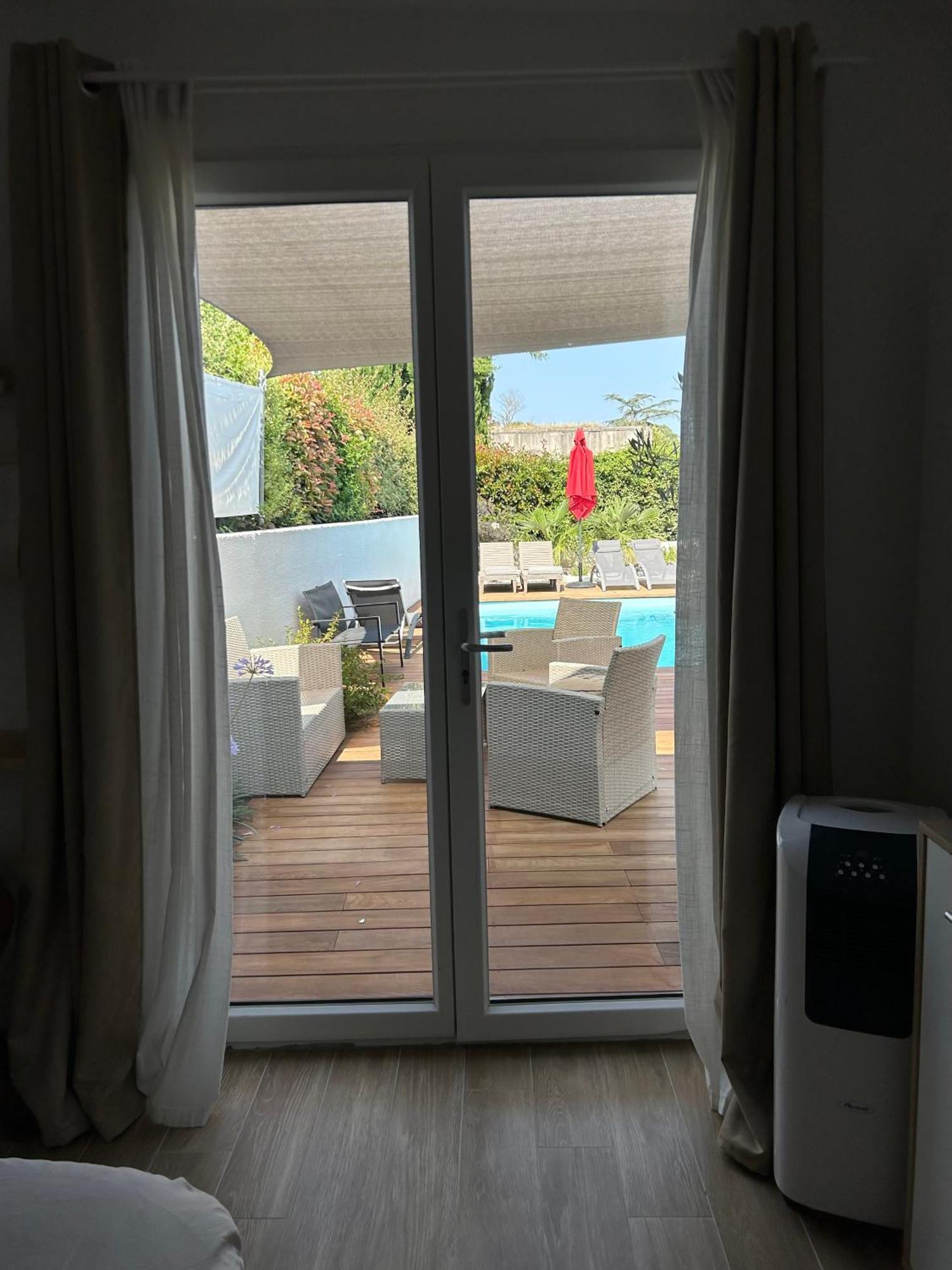 Studio Avec Piscine Carmaux Exteriér fotografie